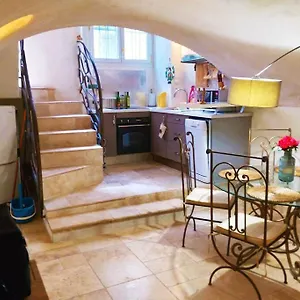 De Charme Au Coeur Du Vieil Appartamento Antibes