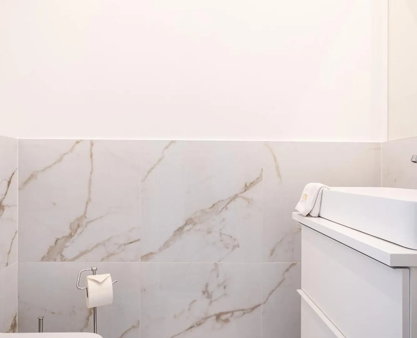 E13 - Grand Boulevard Heritage Suite - Best Location By Bqa Budapest Apartment